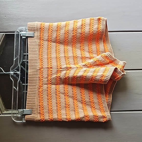 NWT Anthropologie Flat White Striped Knit Shorts - Picture 5 of 10